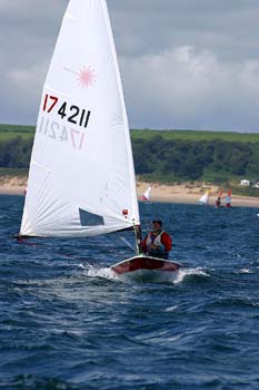 100-0142_IMG