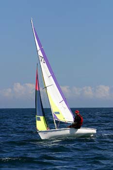 104-0481_IMG