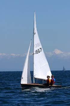 104-0475_IMG